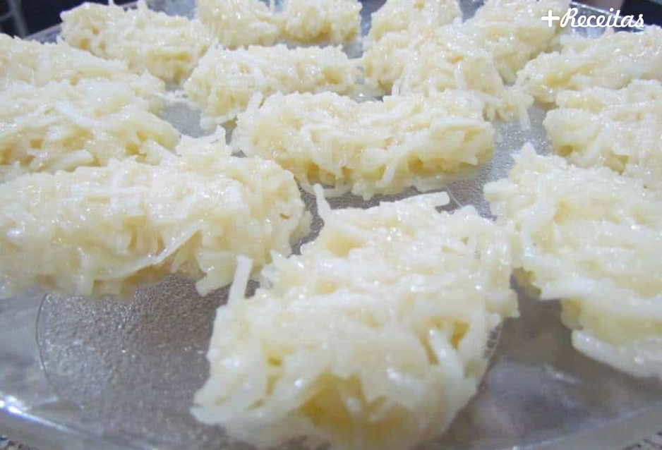 Cocada caseira cremosa