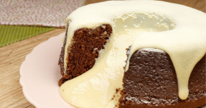 Bolo Vulcão de Chocolate com Leite Ninho